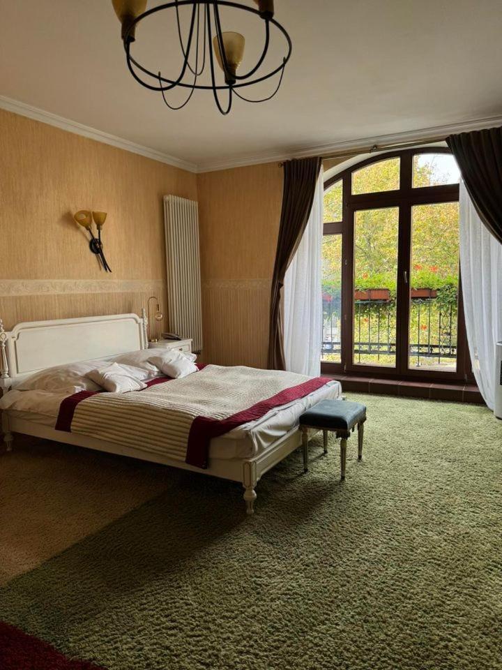 Hotel Palacyk Konin Exteriér fotografie